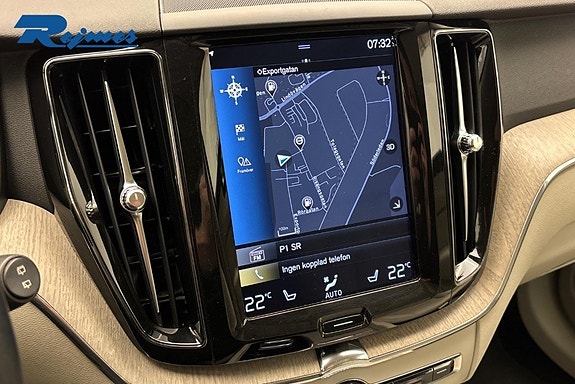 Volvo XC60 21 of 29