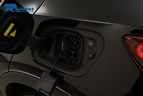 Volvo XC40 16 of 29