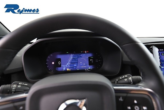 Volvo XC40 9 of 29