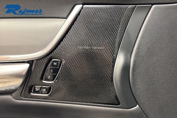 Volvo V90 16 of 23
