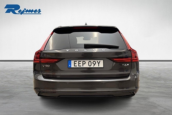 Volvo V90 18 of 23