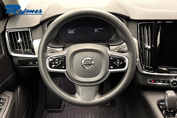 Volvo V90 9 of 23