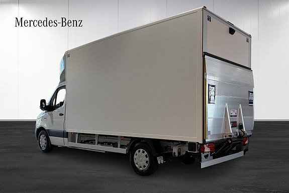 Mercedes-Benz eSprinter 420 3 of 11