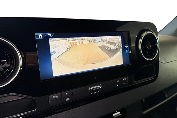 Mercedes-Benz eSprinter 420 10 of 11