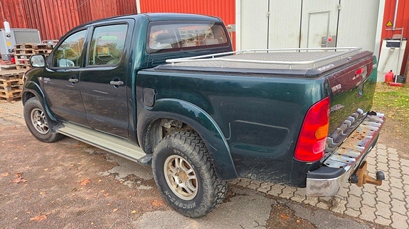 Toyota HiLux 5 of 25