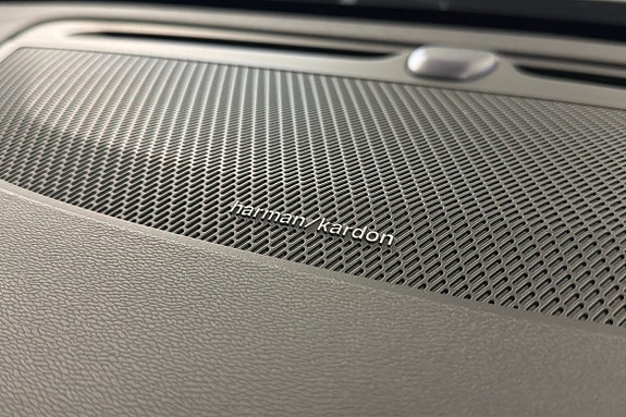 Volvo V60 13 of 26