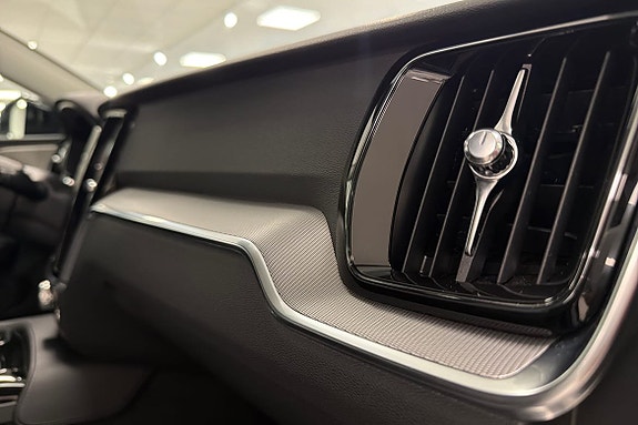 Volvo V60 25 of 26
