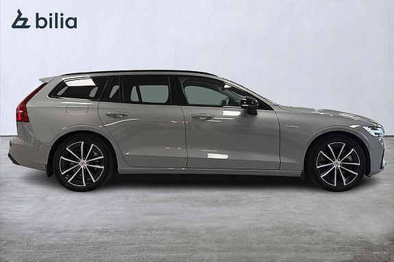 Volvo V60 22 of 26