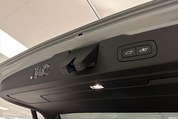 Volvo V60 16 of 26