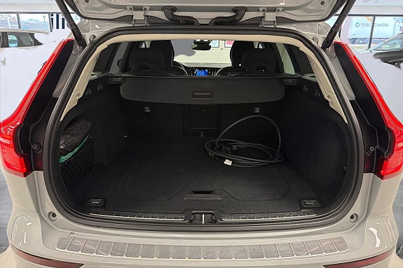 Volvo V60 14 of 26