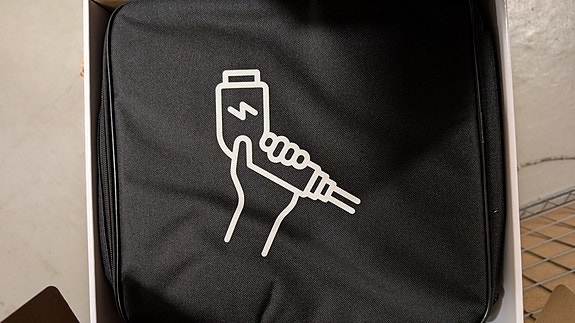 Product image 1 of 4
