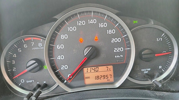 Toyota Yaris 14 of 16