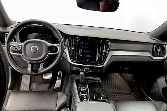 Volvo S60 4 of 10