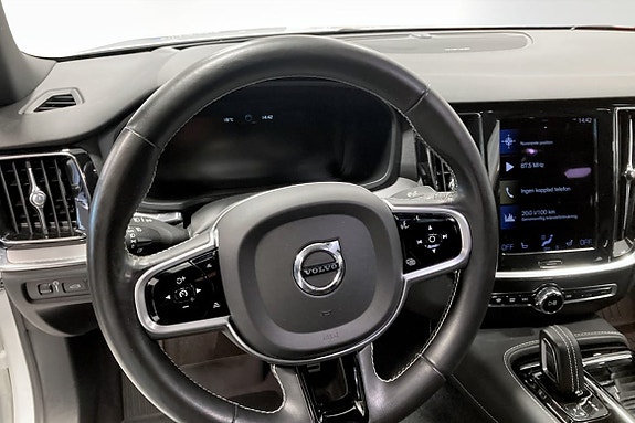 Volvo S60 7 of 10