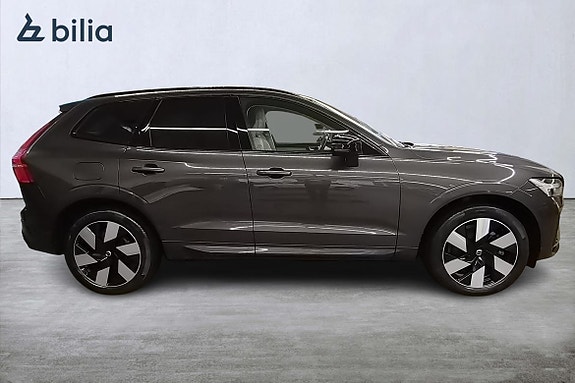 Volvo XC60 19 of 24