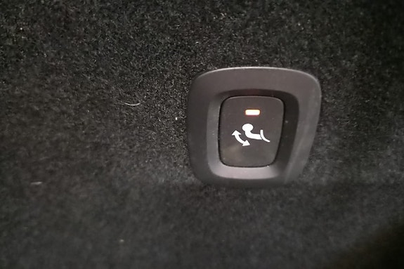 Volvo XC60 22 of 24