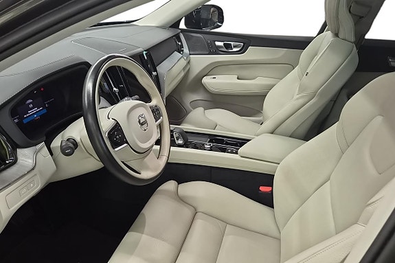 Volvo XC60 15 of 24
