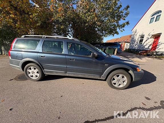 Volvo XC70 4 of 6