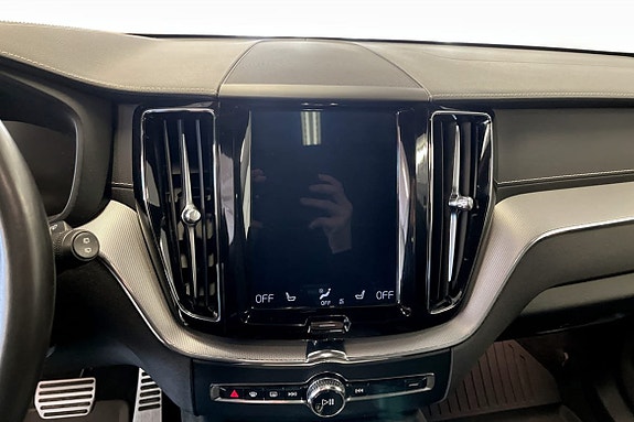 Volvo XC60 6 of 9