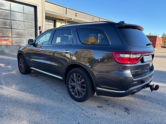 Dodge Durango 6 of 11