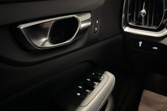 Volvo V60 17 of 23