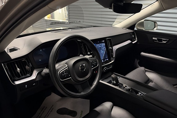 Volvo V60 7 of 23