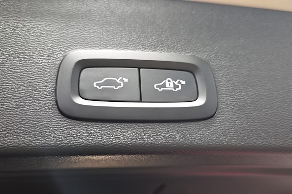 Volvo XC40 22 of 23