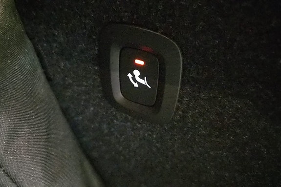 Volvo XC40 21 of 23