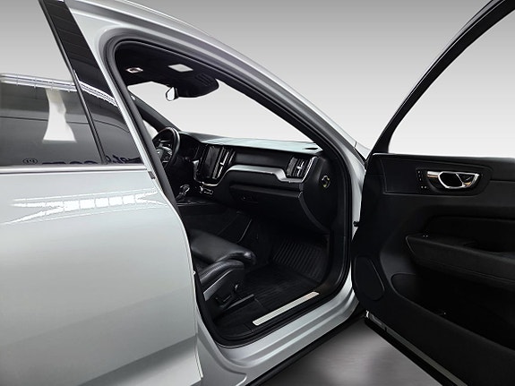 Volvo XC60 17 of 19