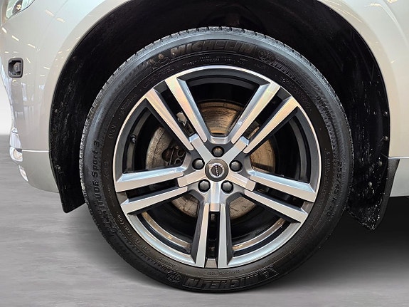Volvo XC60 19 of 19