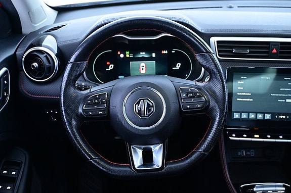 MG ZS 7 of 27