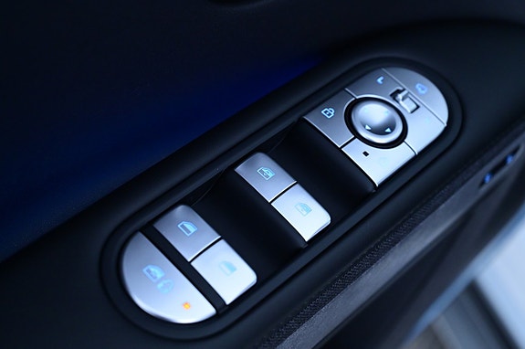 Hyundai Ioniq 5 12 of 27