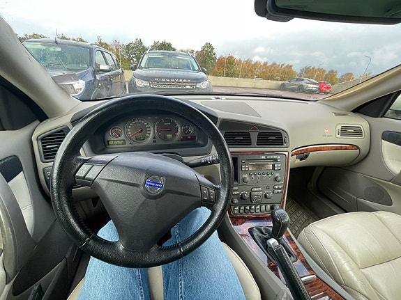 Volvo S60 9 of 11
