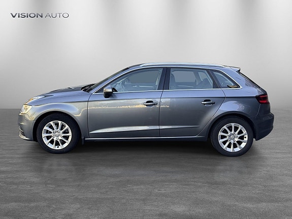 Audi A3 8 of 26