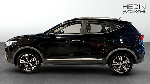 MG ZS EV 6 of 15