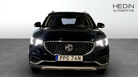 MG ZS EV 8 of 15