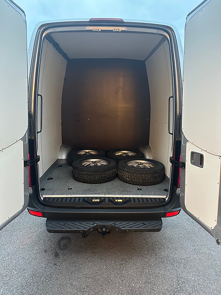 Volkswagen Crafter 35 12 of 12