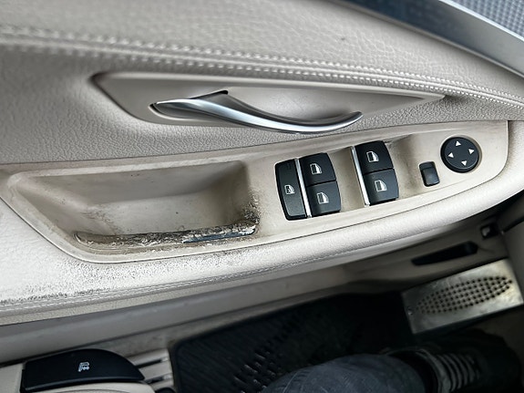 BMW 525d 15 of 27