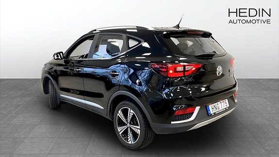 MG ZS EV 6 of 16