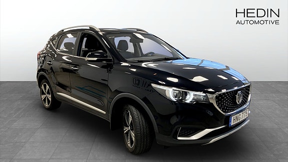 MG ZS EV 3 of 16