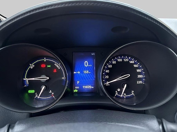 Toyota C-HR 16 of 18