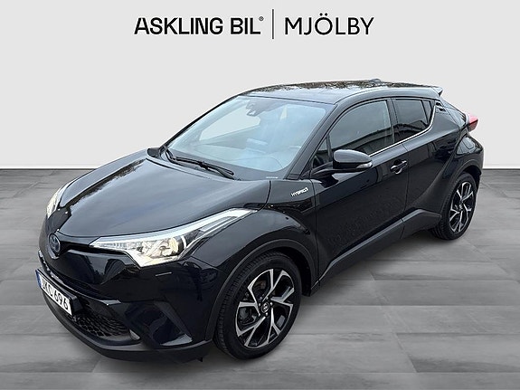 Toyota C-HR 13 of 18