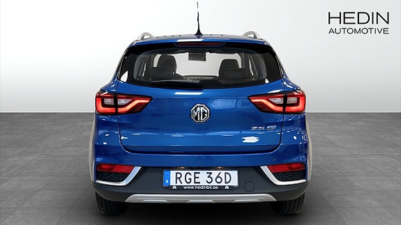 MG ZS EV 6 of 16