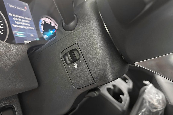 Mercedes-Benz eSprinter 420 12 of 16