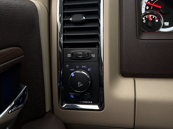 Dodge RAM 18 of 30