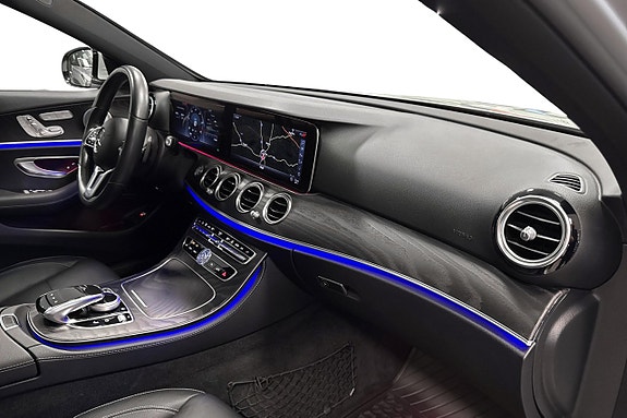 Mercedes-Benz E 220 d 13 of 21
