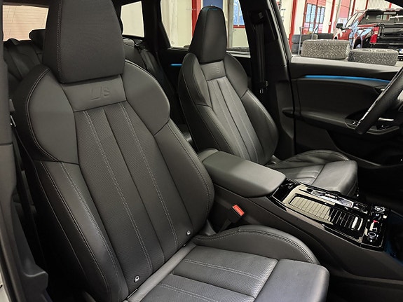Audi Q6 e-tron 24 of 29