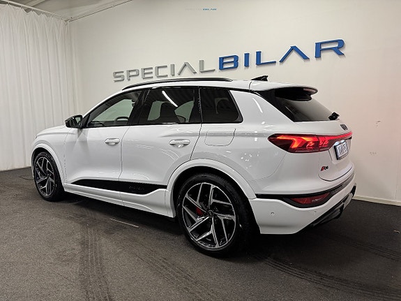 Audi Q6 e-tron 3 of 29