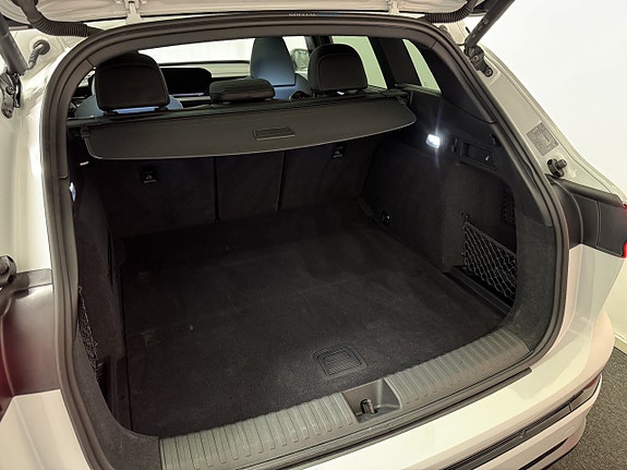 Audi Q6 e-tron 15 of 29