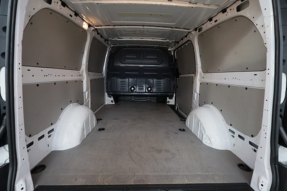 Mercedes-Benz eVito 111 7 of 18